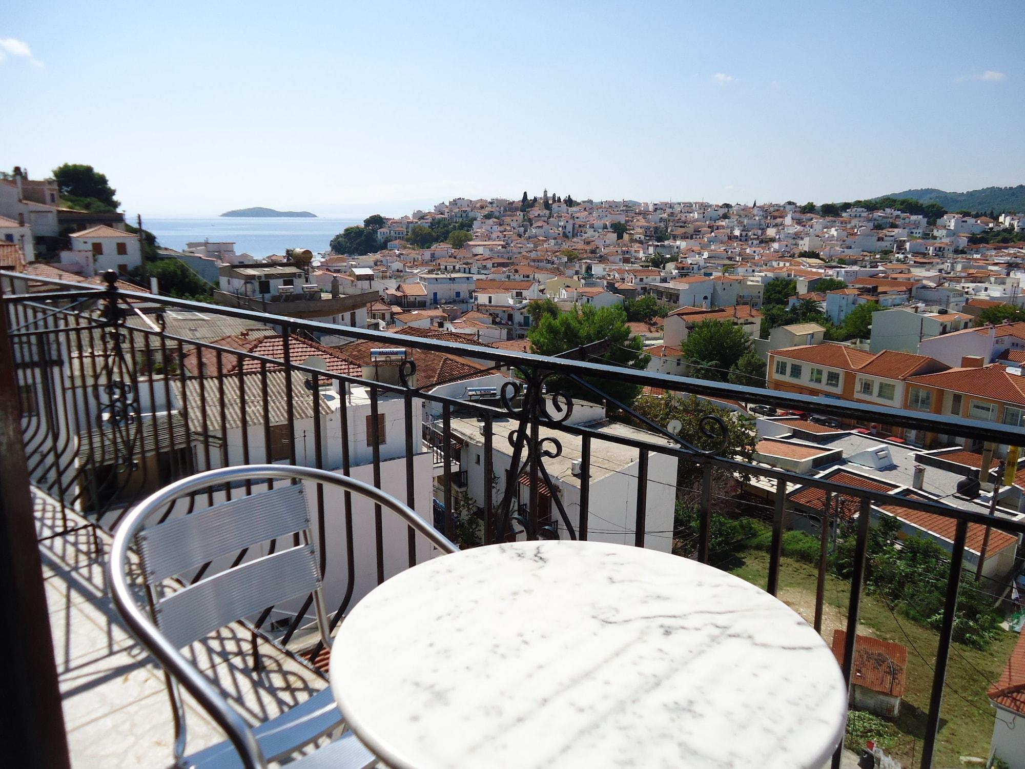 Pension Margarita Skiathos Town Exterior photo