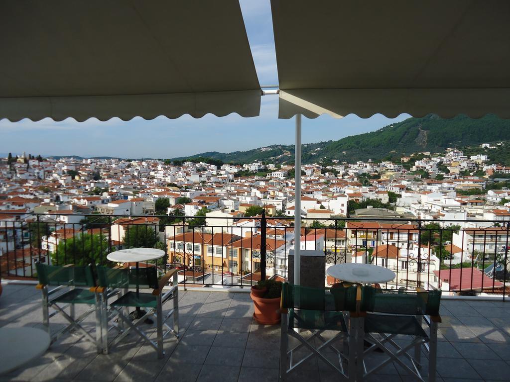 Pension Margarita Skiathos Town Exterior photo