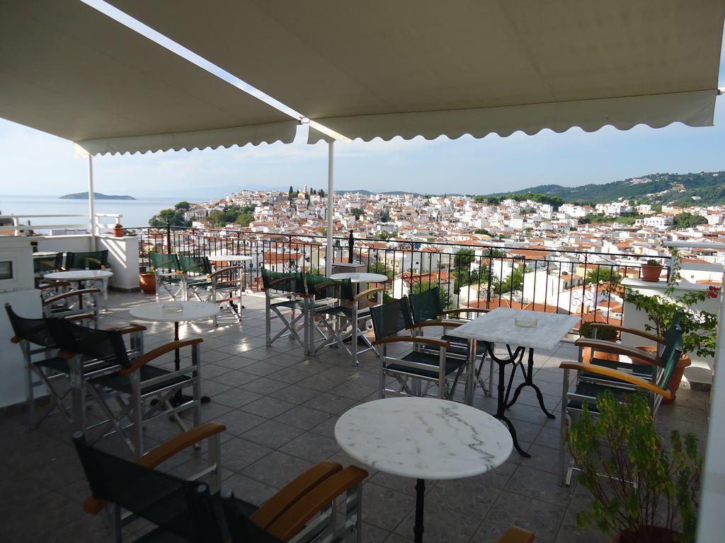 Pension Margarita Skiathos Town Exterior photo