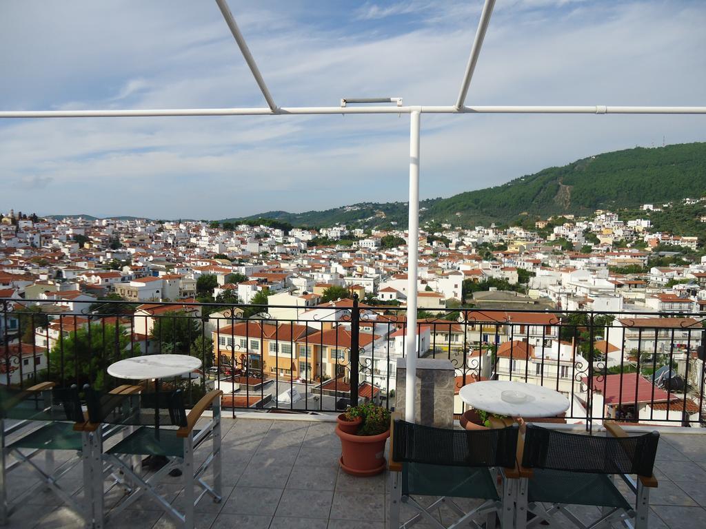 Pension Margarita Skiathos Town Exterior photo