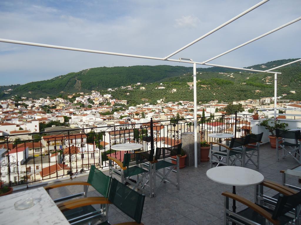 Pension Margarita Skiathos Town Exterior photo